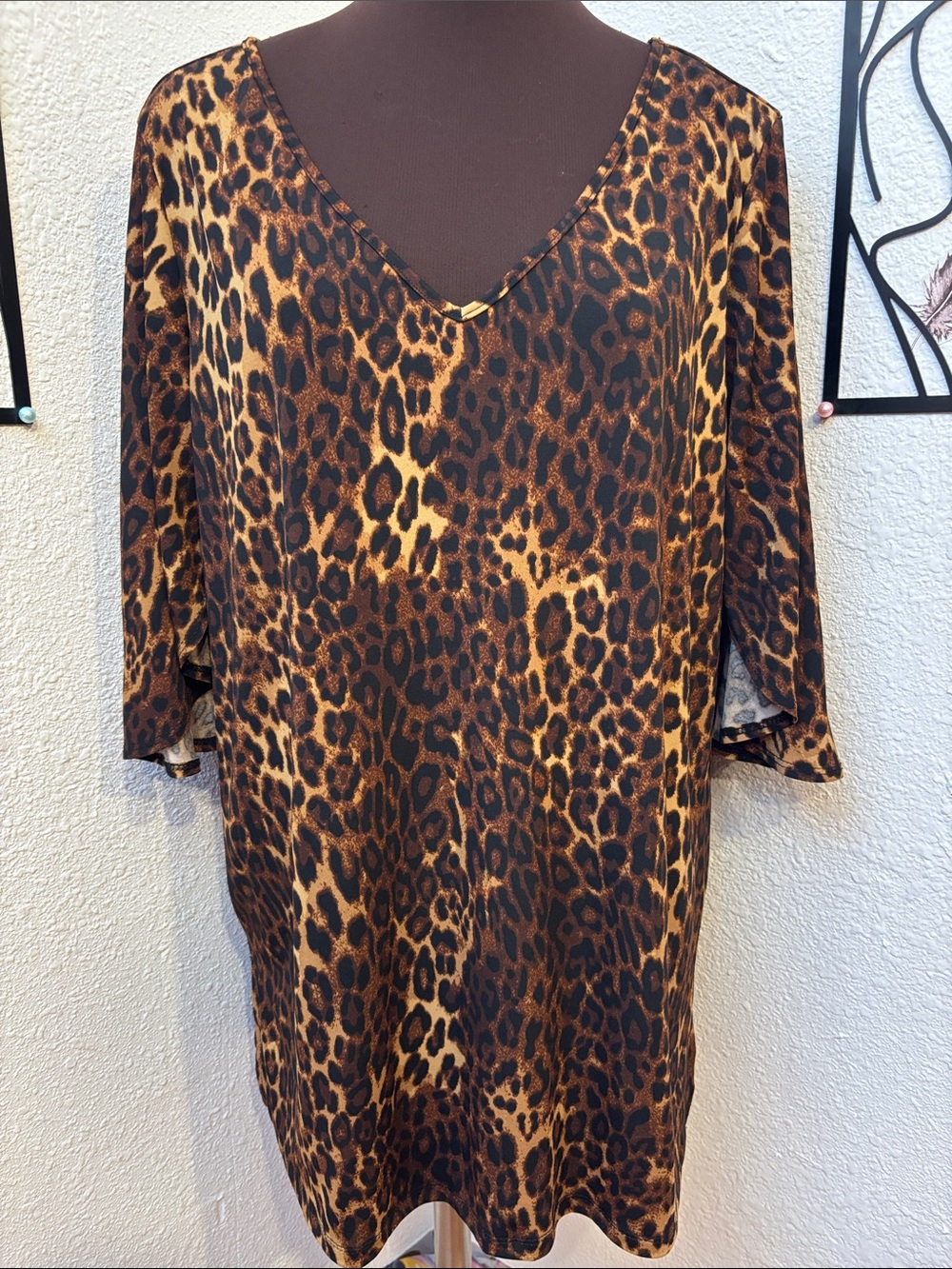 IMAN Brown Tan & Black Leopard Print Half Sleeve Tunic Top. Size L